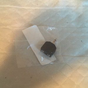 3.5mm Stereo Jack Headphone Splitter Adaptor 1 Plug to 2 Sockets